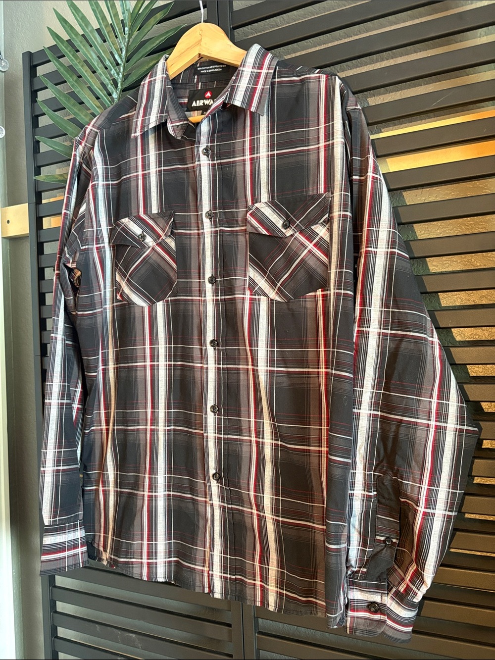 Airwalk Men's Black, White & Red Plaid Button-Down Shirt